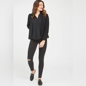 NWOT SPANX Vintage Distressed Ankle Skinny Jeans